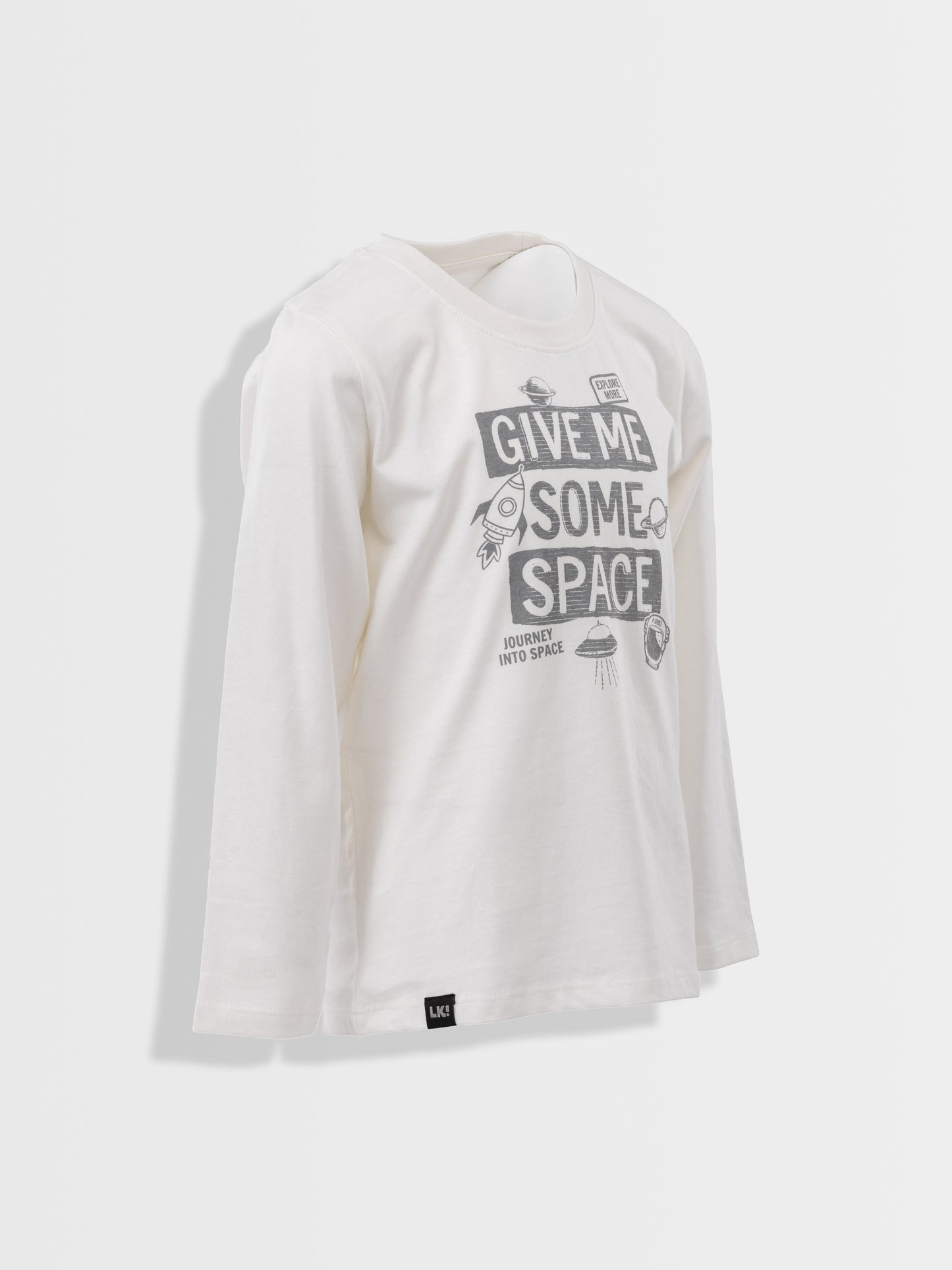 T-shirt Give me some space